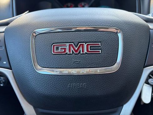 Used 2020 GMC Canyon Denali image 7