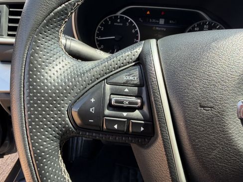 Used 2020 Nissan Maxima 3.5 SV w/ Floor Mat Group FWD image 29