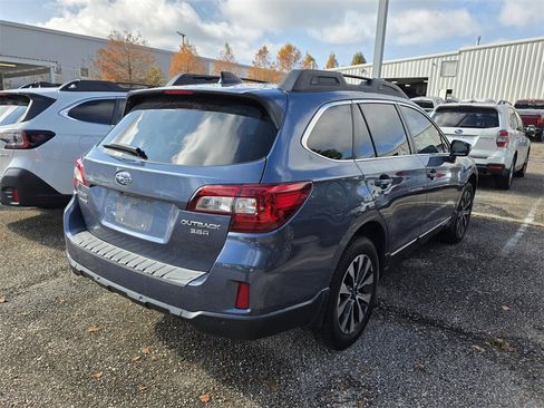 Used 2017 Subaru Outback 3.6R Limited image 4