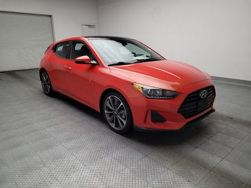 Used 2019 Hyundai Veloster 2.0 Premium image 13