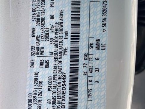 Used 2022 Ford F350 Platinum w/ FX4 Off-Road Package AWD/4WD image 12