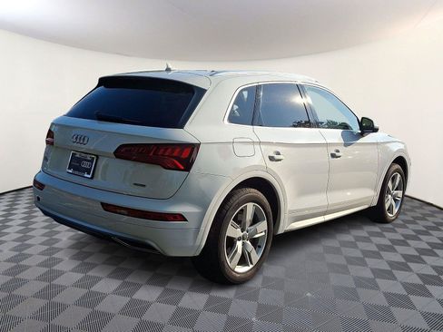 Used 2019 Audi Q5 2.0T Premium Plus w/ Premium Plus Package AWD/4WD image 6