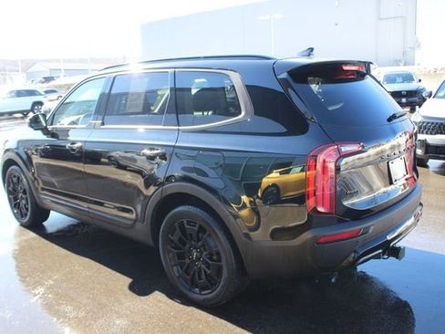 Used 2022 Kia Telluride EX w/ EX Premium Package image 29