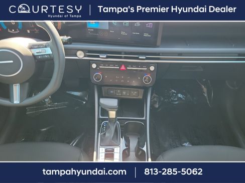 Certified 2025 Hyundai Tucson SEL image 18