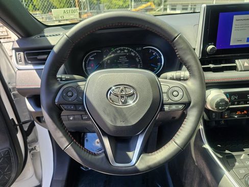Certified 2025 Toyota RAV4 SE w/ Weather & Moonroof Package AWD/4WD image 24