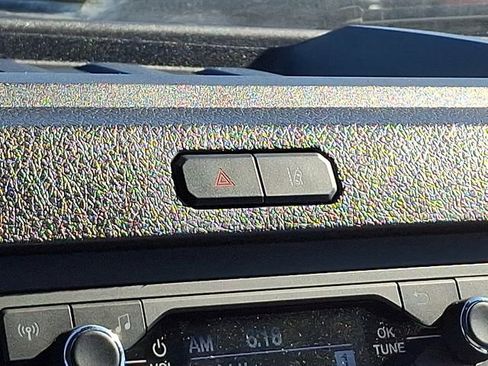 Used 2023 Ford F650 2WD Regular Cab Super Duty image 26