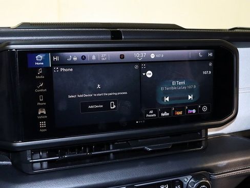 Used 2025 Jeep Wrangler Unlimited Sahara image 19