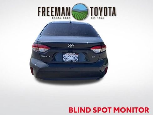 Used 2024 Toyota Corolla LE w/ LE Convenience Package FWD image 6