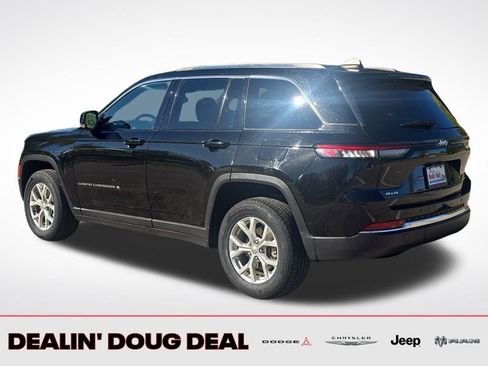 Used 2023 Jeep Grand Cherokee Limited AWD/4WD image 4