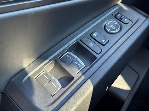 Used 2025 Honda Accord SE image 25