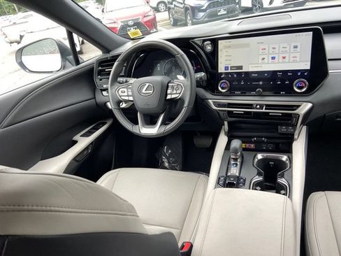 Used 2024 Lexus RX 350 Premium w/ Accessory Package (Z1) AWD/4WD image 15