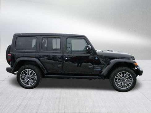 Used 2024 Jeep Wrangler High Altitude image 8