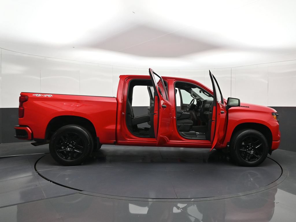 Certified 2024 Chevrolet Silverado 1500 Custom w/ LPO, Dark Essentials Package AWD/4WD image 39
