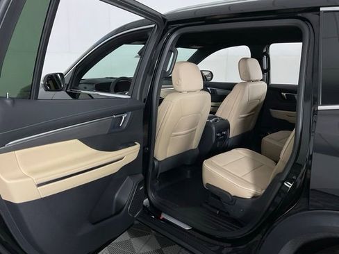 New 2026 Buick Enclave Preferred w/ Power Package FWD image 37