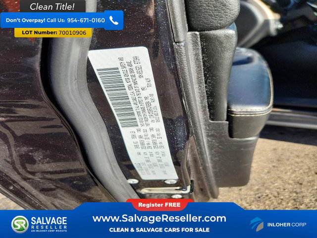 Used 2015 Jeep Cherokee Limited w/ Trailer Tow Group AWD/4WD image 17