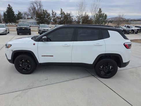 Used 2023 Jeep Compass Trailhawk w/ Sun and Sound Group image 8