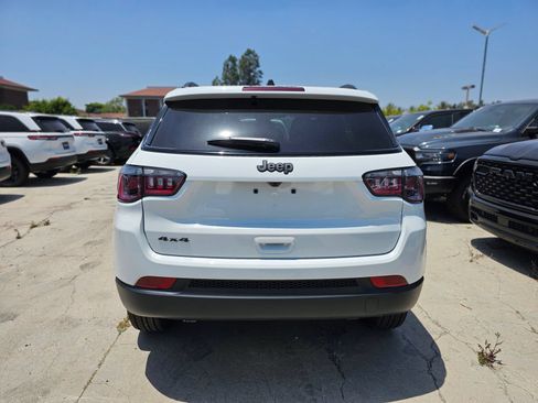 New 2026 Jeep Compass Latitude AWD/4WD image 26