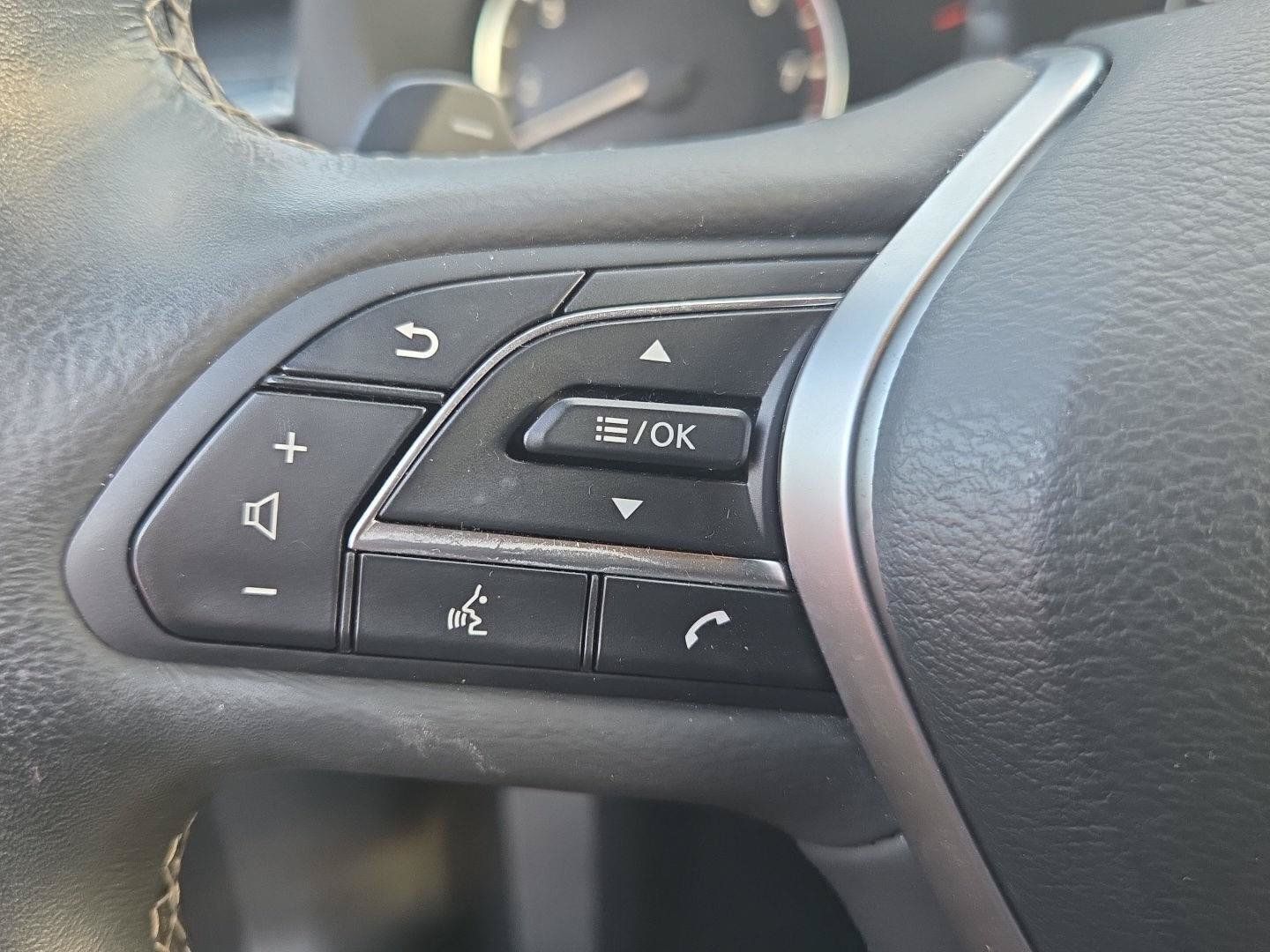 Used 2023 INFINITI QX50 Sport FWD image 12
