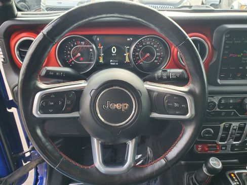 Used 2018 Jeep Wrangler Unlimited Rubicon AWD/4WD image 14