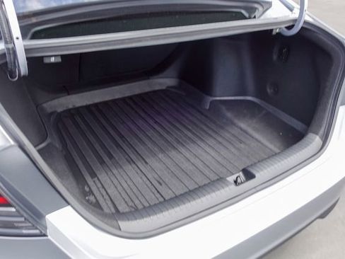 Used 2023 Honda Accord EX image 23