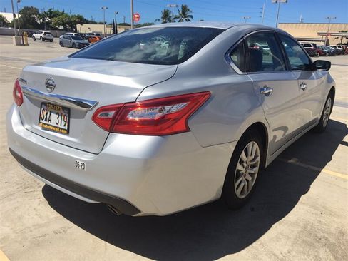 Used 2016 Nissan Altima 2.5 S w/ Power Driver Seat Package FWD image 7
