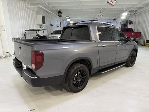 Used 2017 Honda Ridgeline RTL-E image 5