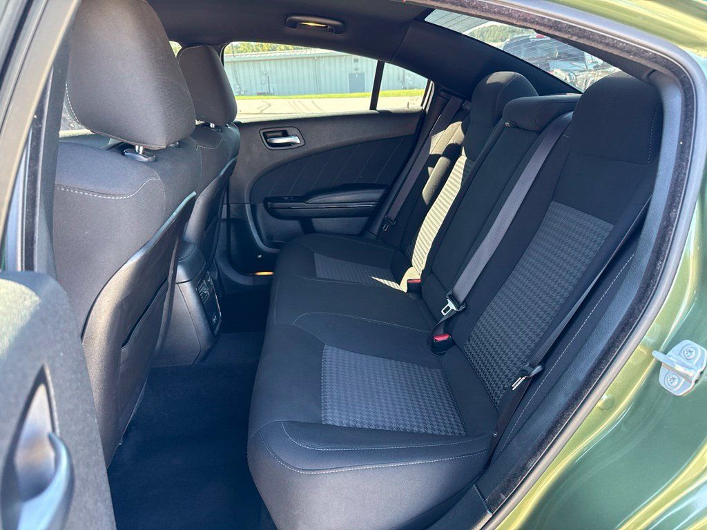 Used 2022 Dodge Charger R/T w/ Blacktop Package RWD image 44