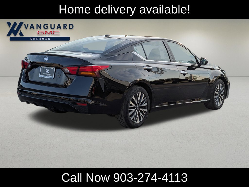 Used 2025 Nissan Altima 2.5 SV FWD image 8
