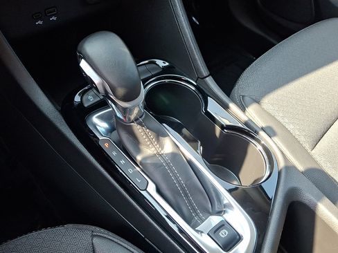 Used 2025 Buick Encore GX Preferred FWD image 14