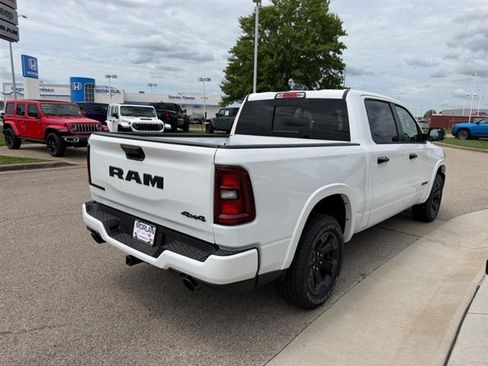 New 2026 RAM 1500 Big Horn AWD/4WD image 4