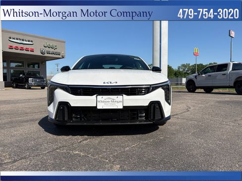 Used 2025 Kia K4 GT-Line Turbo FWD image 2