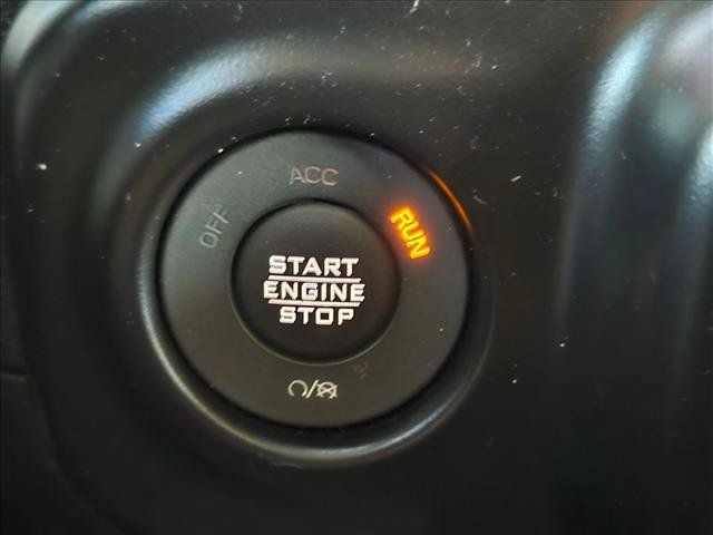 Used 2021 Jeep Wrangler Unlimited Rubicon AWD/4WD image 22