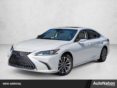 Used 2022 Lexus ES 300h w/ Premium Package