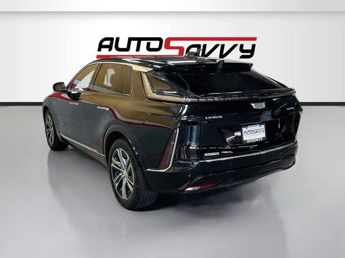 Used 2025 Cadillac Lyriq Luxury w/ LPO, Floor Liner Package AWD/4WD image 5