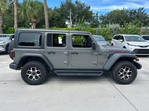 Used 2021 Jeep Wrangler Unlimited Rubicon AWD/4WD image 8