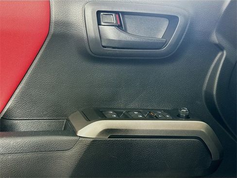 Certified 2021 Toyota Tacoma SR5 image 13