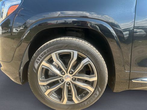 Used 2018 GMC Terrain Denali image 14