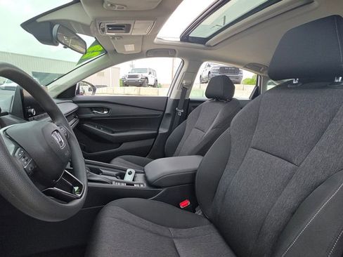 Certified 2023 Honda Accord EX image 20