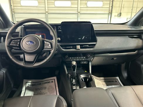 Used 2026 Subaru Outback Limited AWD/4WD image 4
