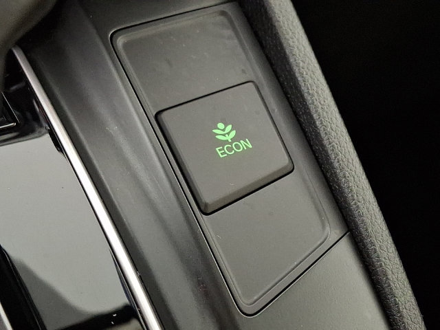 Used 2018 Honda CR-V Touring image 25