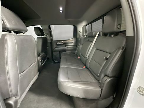 Used 2022 GMC Sierra 1500 Elevation w/ Elevation Premium Package AWD/4WD image 21