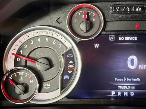 Used 2017 RAM 1500 Laramie w/ Convenience Group image 13