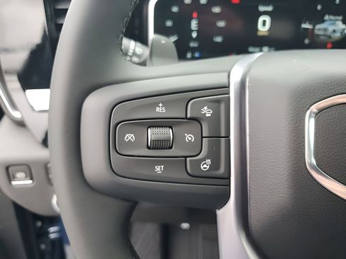 New 2026 GMC Sierra 1500 Elevation image 33