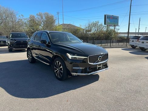 Certified 2023 Volvo XC60 B5 Plus image 6