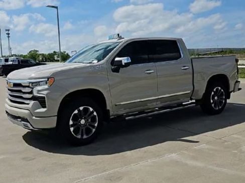 New 2026 Chevrolet Silverado 1500 High Country w/ Technology Package AWD/4WD image 4