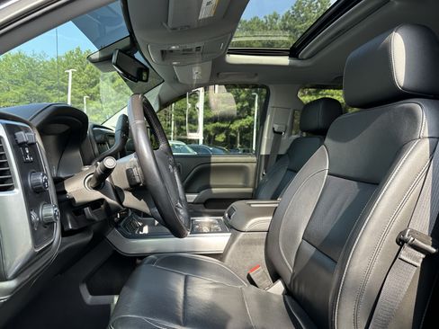 Used 2018 Chevrolet Silverado 1500 LTZ Z71 w/ Centennial Edition AWD/4WD image 7