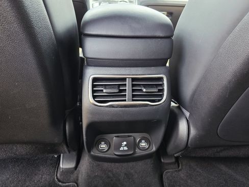 Used 2023 Hyundai Santa Fe Calligraphy FWD image 15