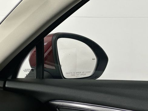 Used 2023 Buick Envision Preferred image 24