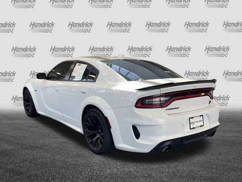 Used 2022 Dodge Charger Scat Pack RWD image 10