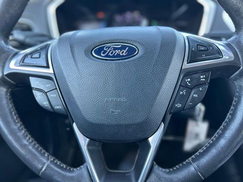 Used 2014 Ford Fusion SE w/ Equipment Group 501A image 22